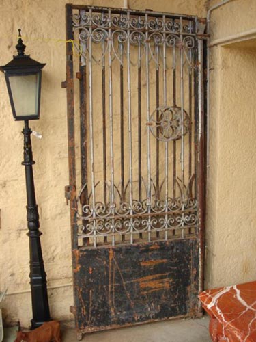 Pair of Heavy antique iron gates 