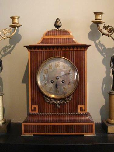 Fine mahogany pinstripe clock