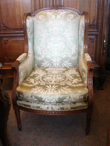 Wing back Walnut Louis XVI armchair