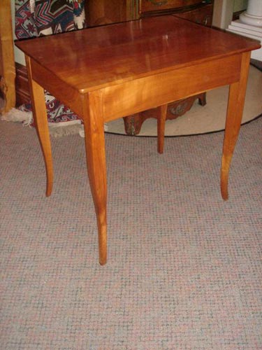 Biedermeier Cherrywood table with drawer