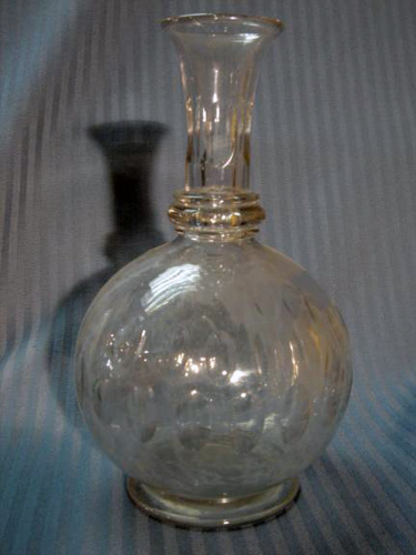 Georgian cut glass wine carafe decanter