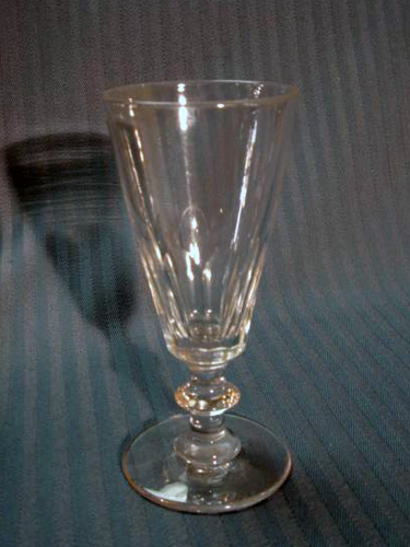 Elegant Georgian champagne flute