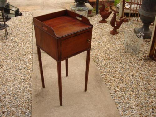 Georgian mahogany tea stand bedside