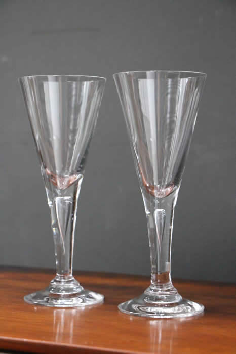 Sold at Auction: 11 Vintage Etched Stemmed Water Glasses